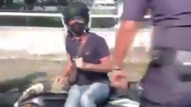 Polisi Brutal