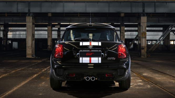 Mini GT Edition