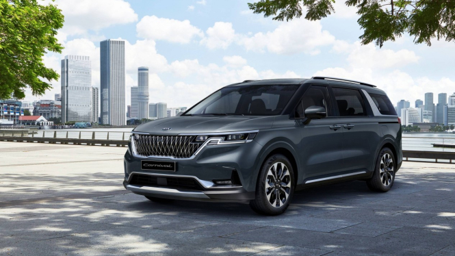 Kia Carnival baru siap meluncur di Indonesia