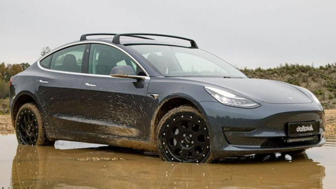 Modifikasi Tesla Model 3
