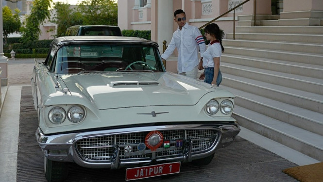 Indra Priawan bersam Nikita Willy