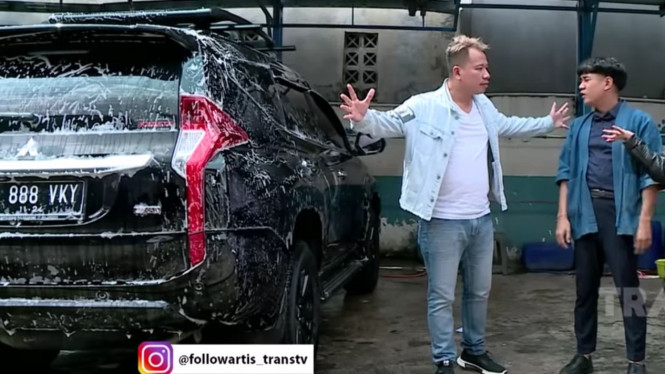Pajero Sport Vicky Prasetyo