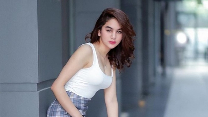 Bayaran Hana Hanifah setara harga Honda BeAT
