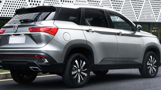 MG Hector Plus