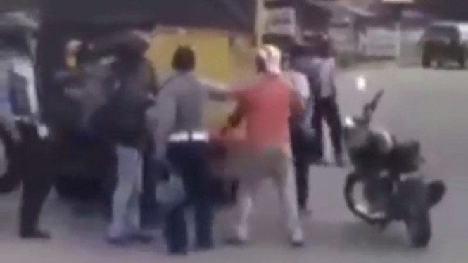 Pengeroyokan di Jambi