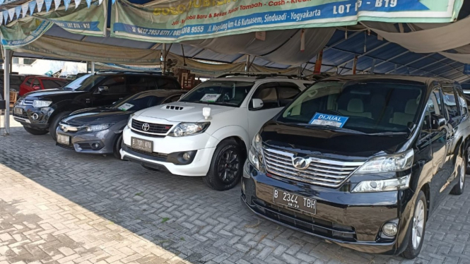 Mobil Bekas
