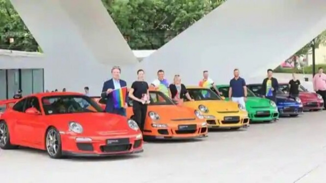 Porsche Dukung Kaum Gay