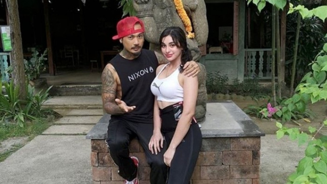 Jerinx SID dan Nora Alexandra
