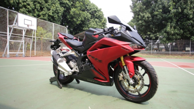 Honda CBR250RR SP
