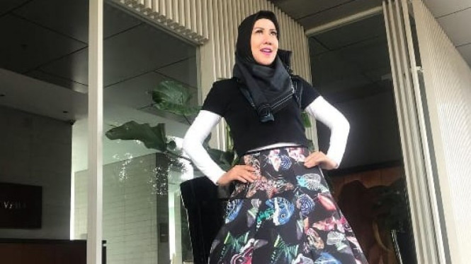 koleksi Mobil Venna Melinda