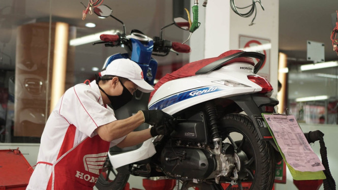 Servis motor Honda