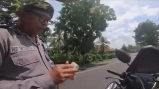 Polisi Palak Turis Jepang