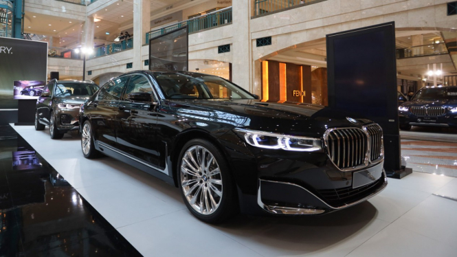 BMW Exhibition di Plaza Senayan