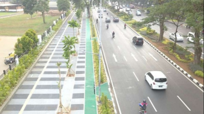 Trotoar Jakarta