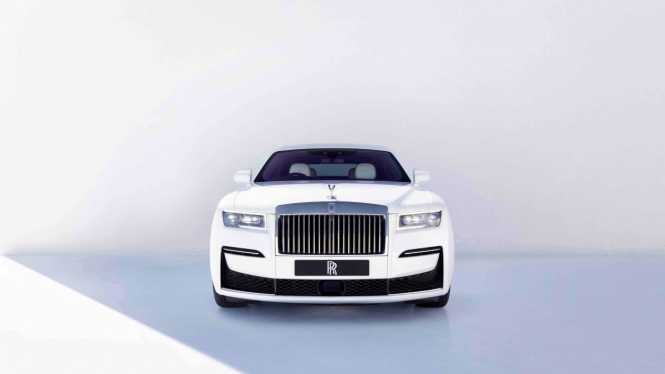 Rolls-Royce Ghost baru