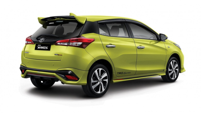Toyota Yaris baru bagian belakang