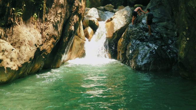Curug Leuwi Hejo Bogor