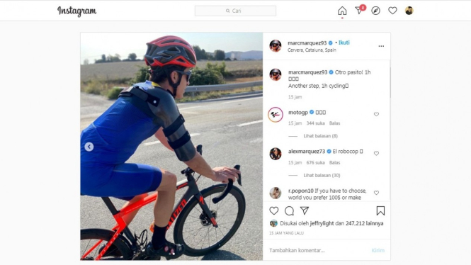Marc Marquez naik sepeda