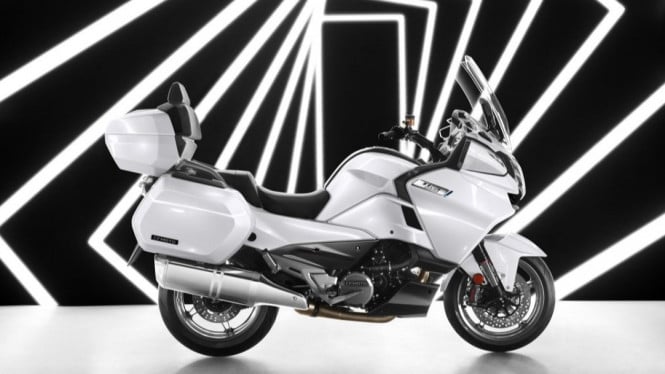CFMoto Rilis Moge Grand Touring 1250TR-G
