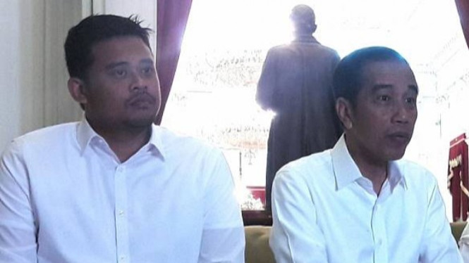 Bobby Nasution bersama mertua Presiden Jokowi