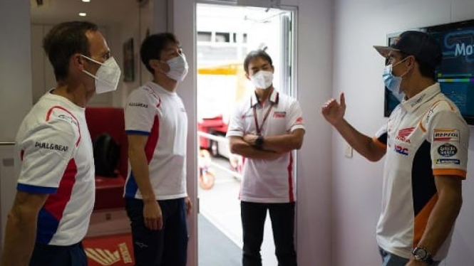 Marc Marquez di Paddocknya Repsol Honda