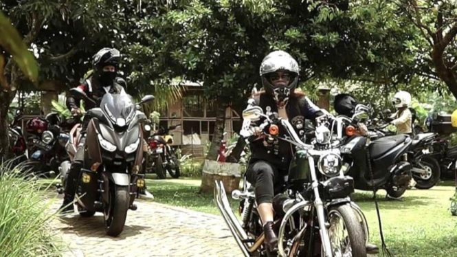 Ketua MPR RI Bambang Soesatyo mengajak komunitas Lady Bikers