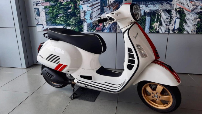 vespa racing sixties
