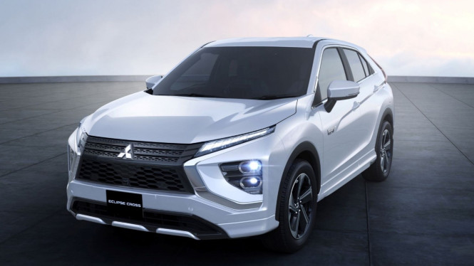 Mitsubishi Eclipse Cross baru