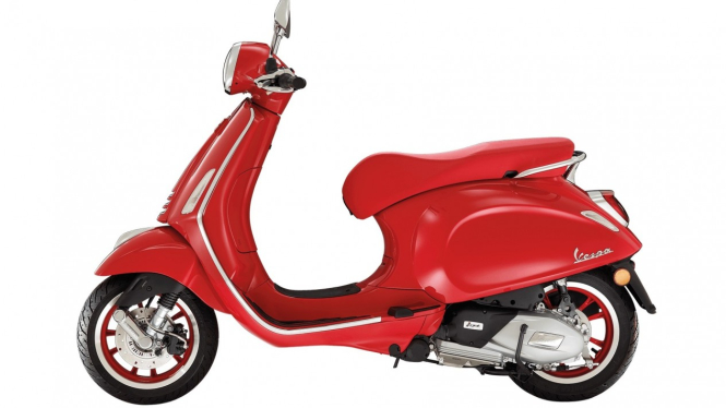 Vespa Primavera RED
