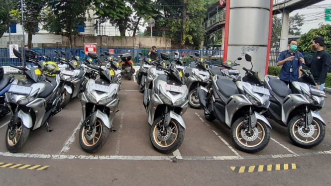 All New Aerox Connected