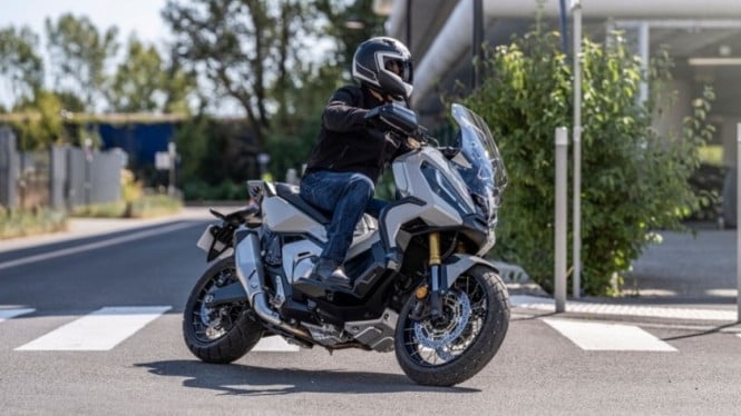 Honda X-ADV 2021
