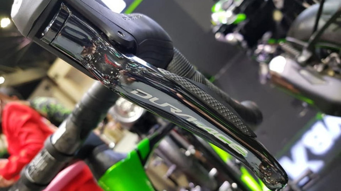 Shifter sepeda balap Kawasaki