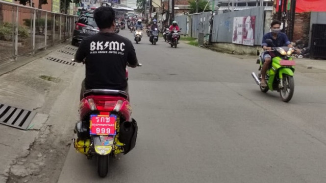 Yamaha NMax plat Thailand di Bekasi. Foto: Farhan/100KPJ