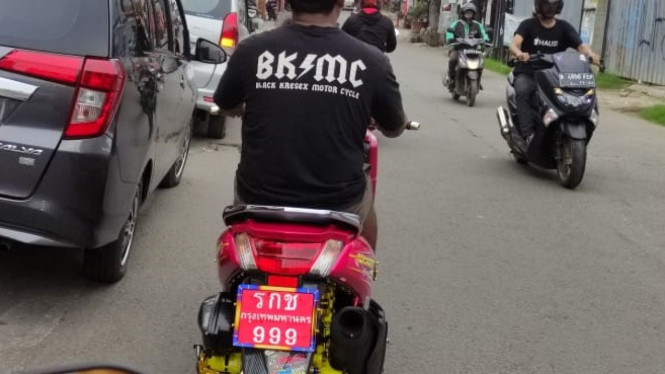Yamaha NMax plat Thailand di Bekasi. Foto: Farhan/100KPJ