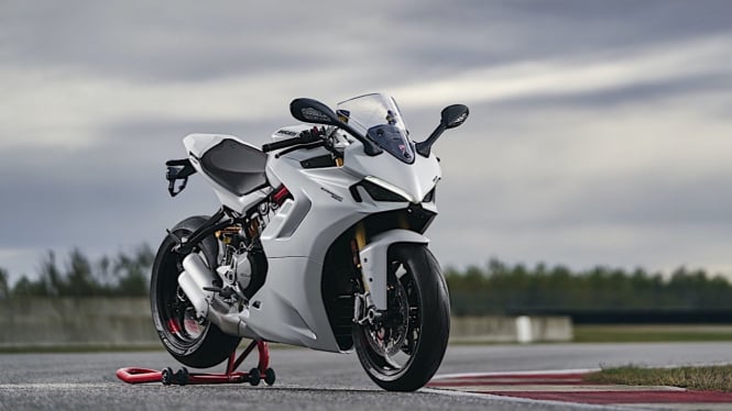 Ducati SuperSport 950