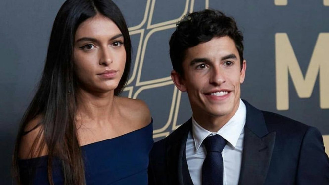 Marc Marquez dan Lucia Rivera. Foto: Mundo Deportivo.