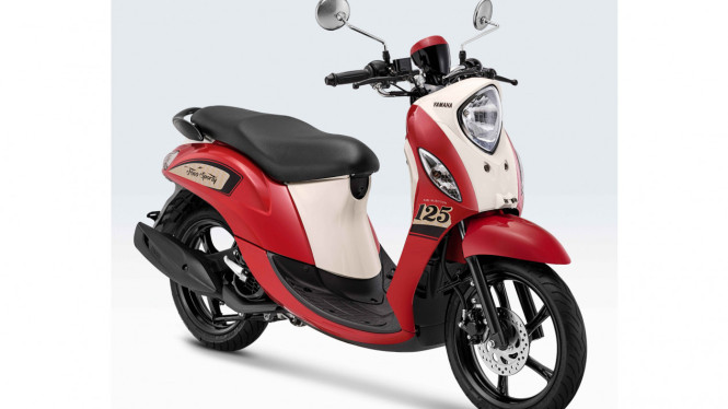 Yamaha Fino 125 vintage red