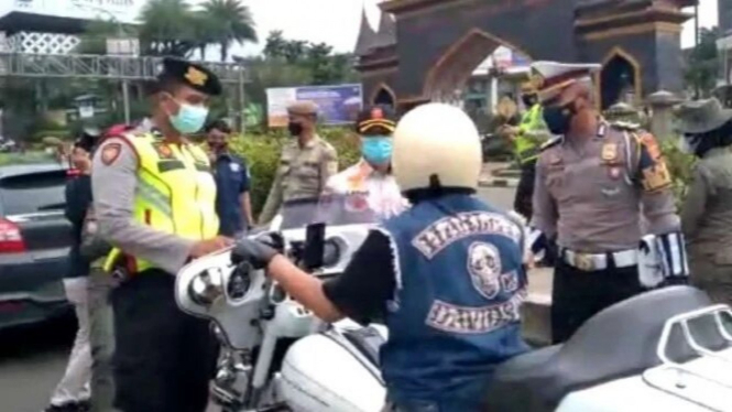 pengendara moge