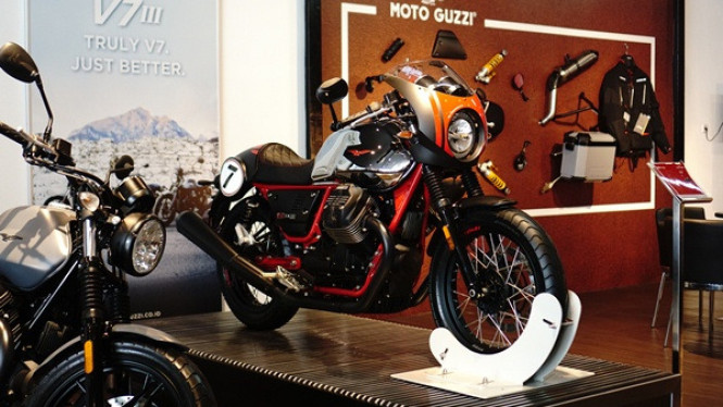 Moto Guzzi V7 III
