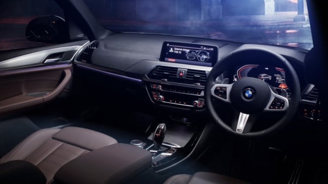 BMW X3 M Sport interior rakitan lokal