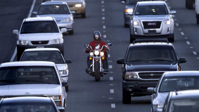lane splitting