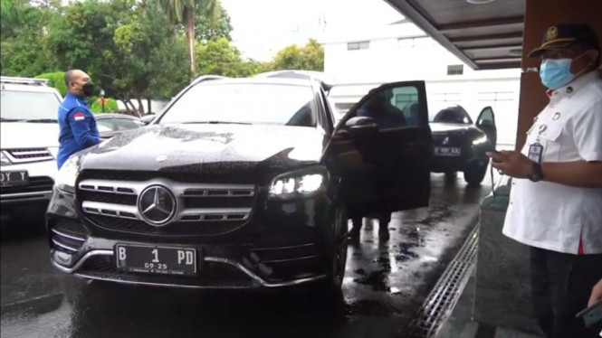 Mercedes-Benz GLS 450 AHY