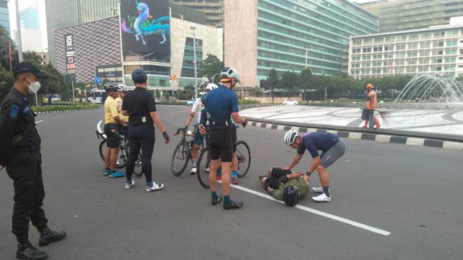 Pesepeda jadi korban tabrak lari di Bundaran HI