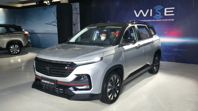 Wuling Almaz RS