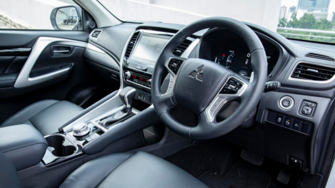 Mitsubishi New Pajero Sport