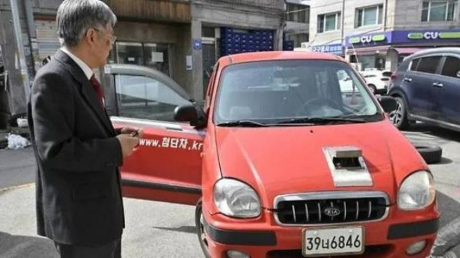 Mobil Otonom Korea Tahun 1993. Foto: Youtube.