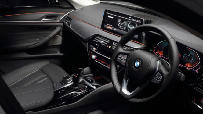 New BMW 530i Opulence