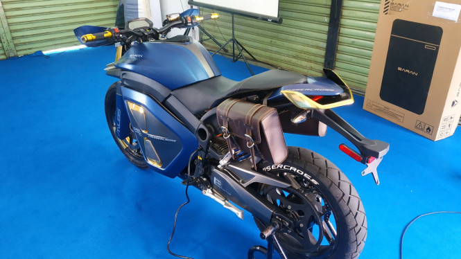 Motor listrik Anubis Cruisercross