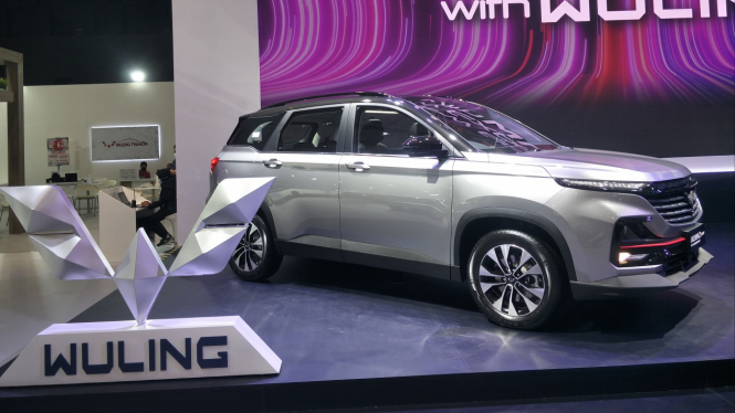 Wuling Almaz RS di IIMS 2021