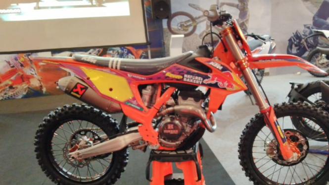 KTM 250 SXF Troy Lee Design